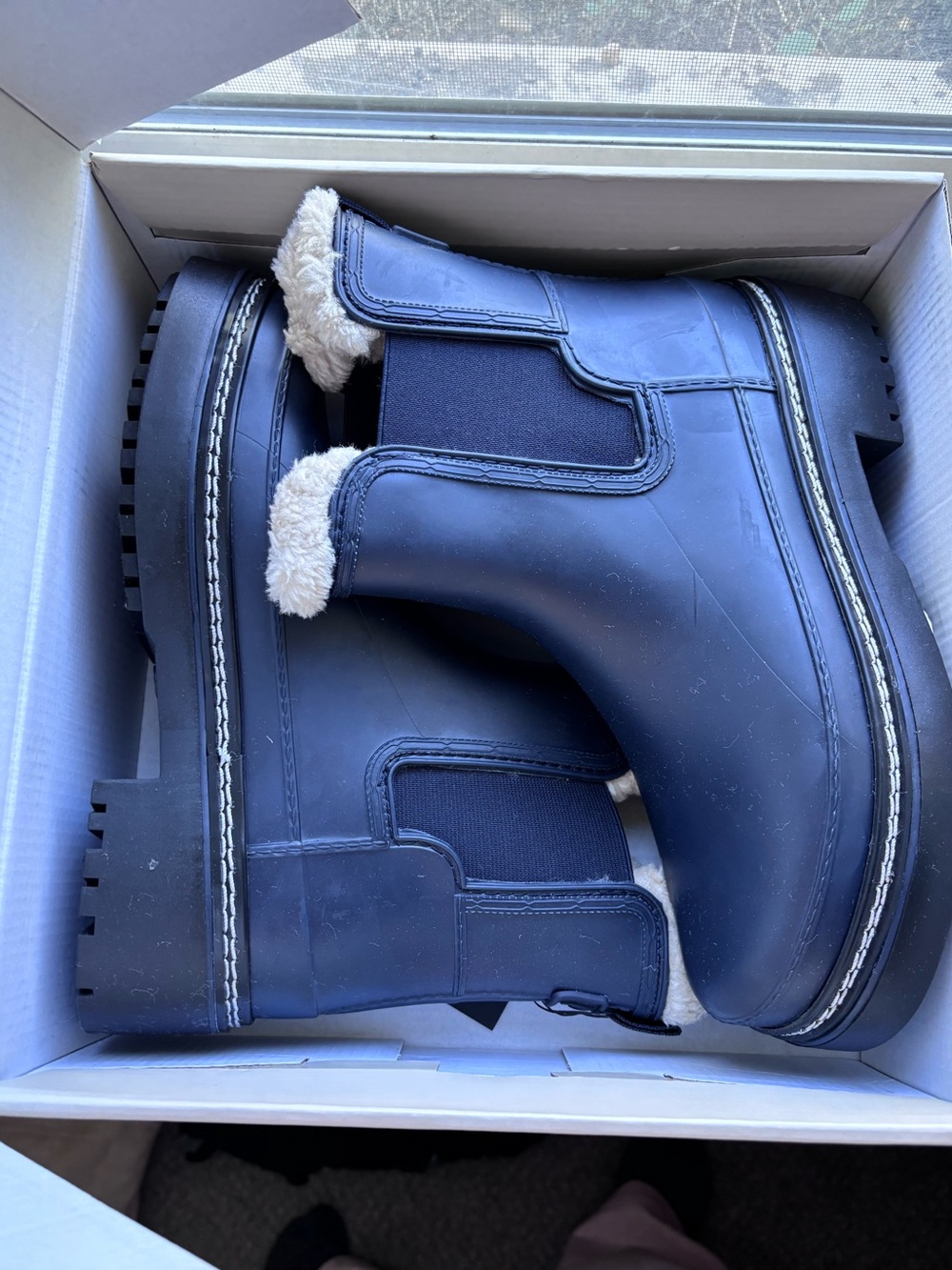 Marc Fisher Fargo Waterproof Sherpa Chelsea Boot - Picture 3 of 9